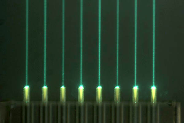 collimated light from lensed fiber array