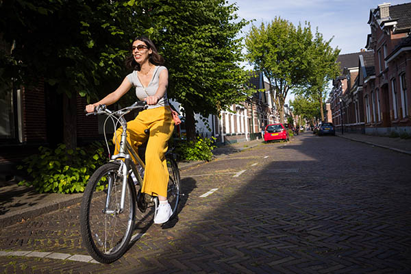 Ebru on bicycle in Hengelo