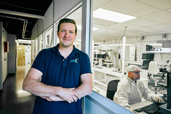 Anders Lundberg of PHIX at the Bozeman cleanroom facility